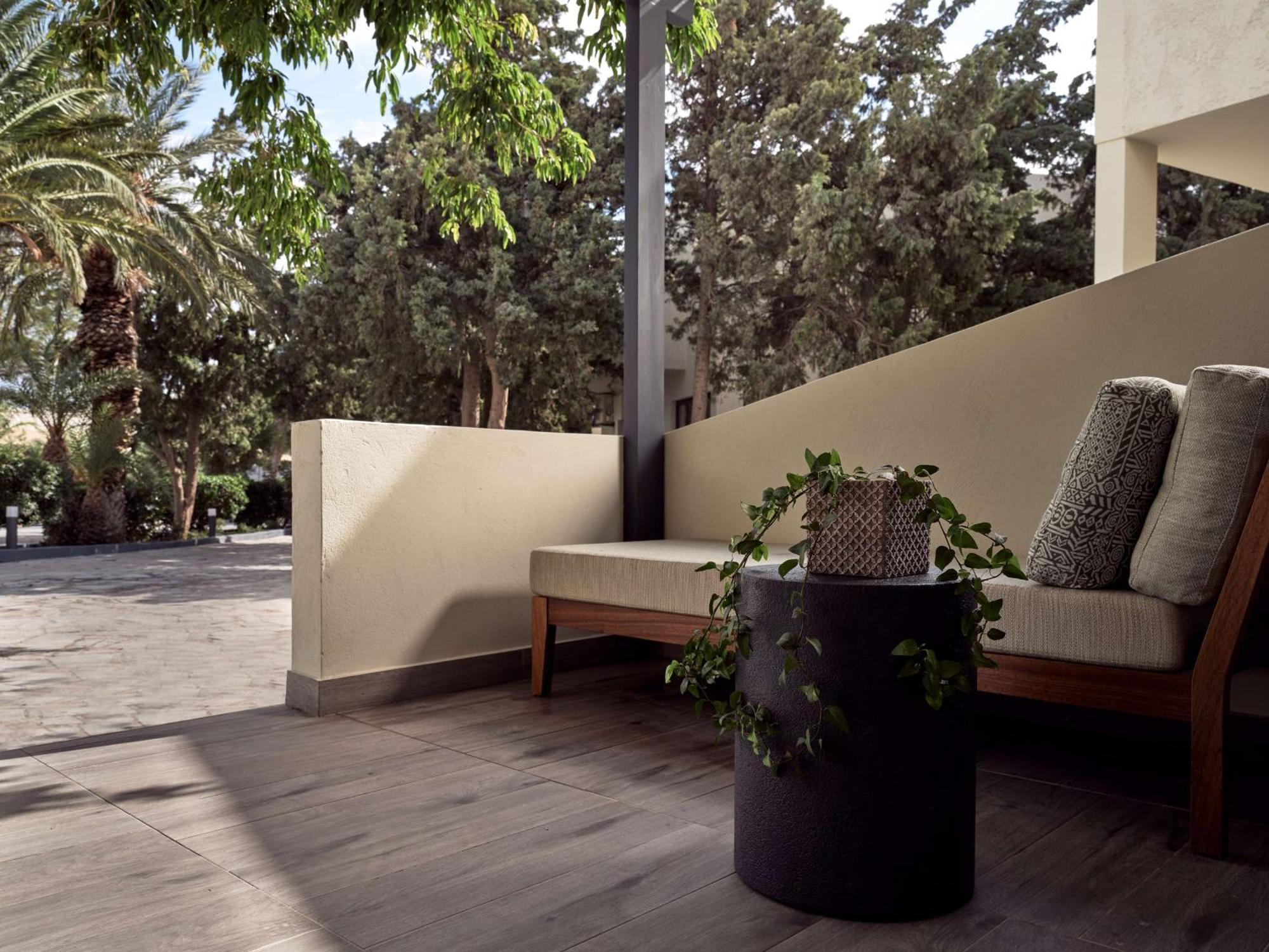 Numo Ierapetra Beach Resort Crete, Adults Only, Curio Collection Hilton Екстериор снимка